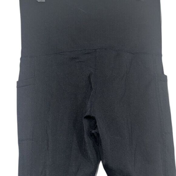 High-Waisted Black Tummy Control Leggings With Hook Closure & Side Pockets - Picture 7 of 8